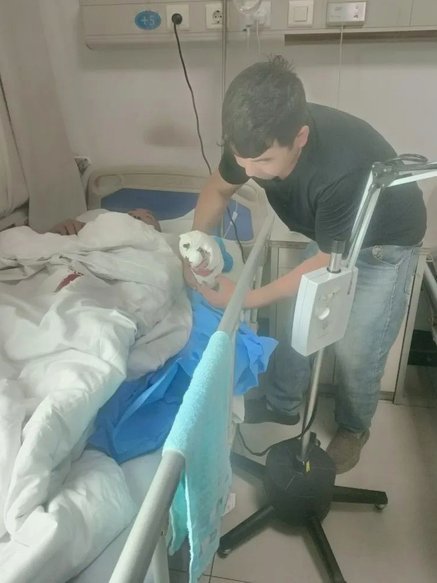 津媒：谢蒂内出现明确拉伤，恢复周期乐观估计至少也要两周