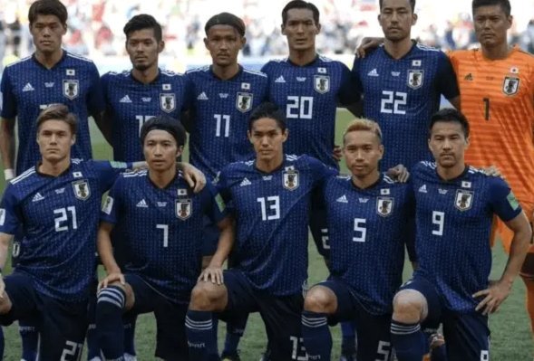 日本队世界杯球衣号码：铃木彩艳1号 堂安律10号田中碧7号
