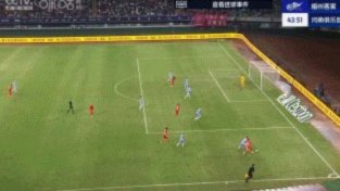 中超-米特里策建功纳萨里奥点球被吹 浙江队2-0河南