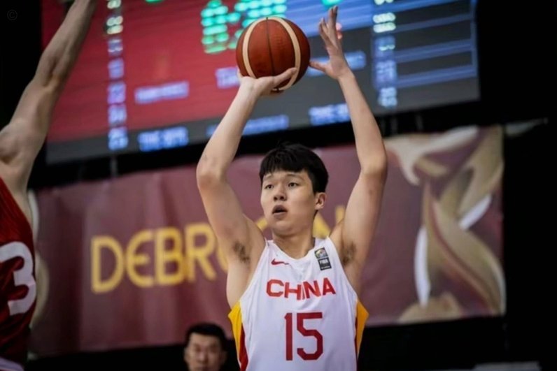 韩国队25次传球创世界杯纪录 黄仁范进球惊艳