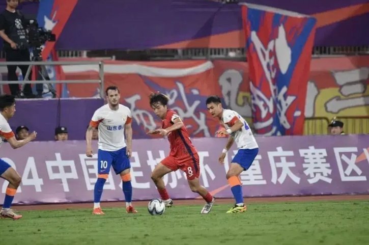 重庆铜梁龙2-0宁波，向余望双响助队重生