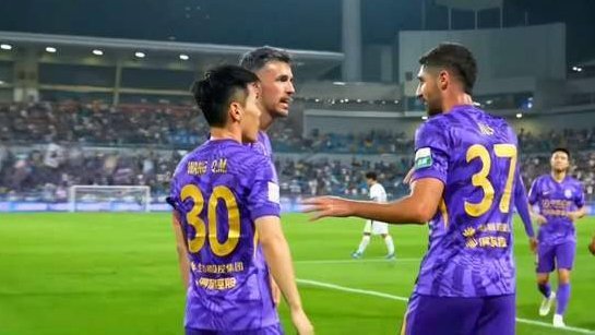 基莱斯左脚低射破门，津门虎2-0申花